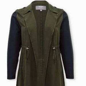 Women’s Plus size Anorak Jacket